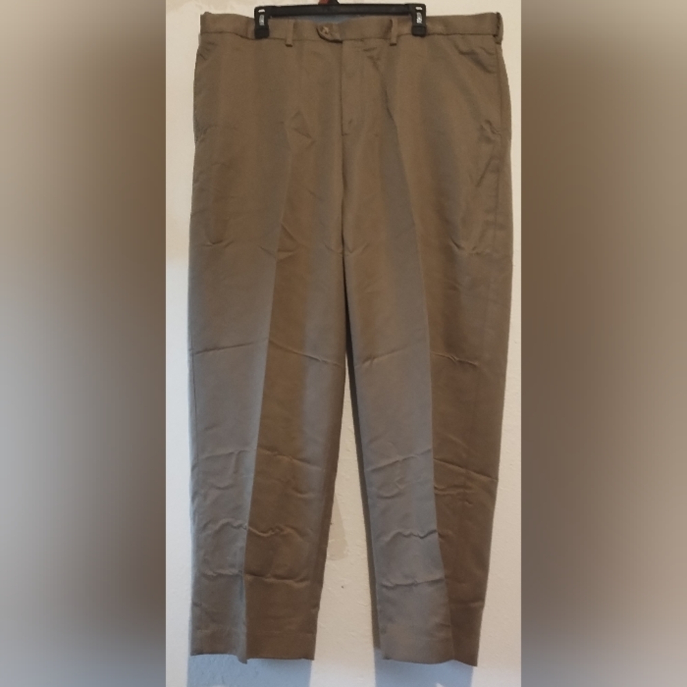Croft & Barrow tan dress pants